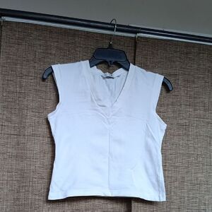 Henne White Cotton V-Neck Cropped Tank Top